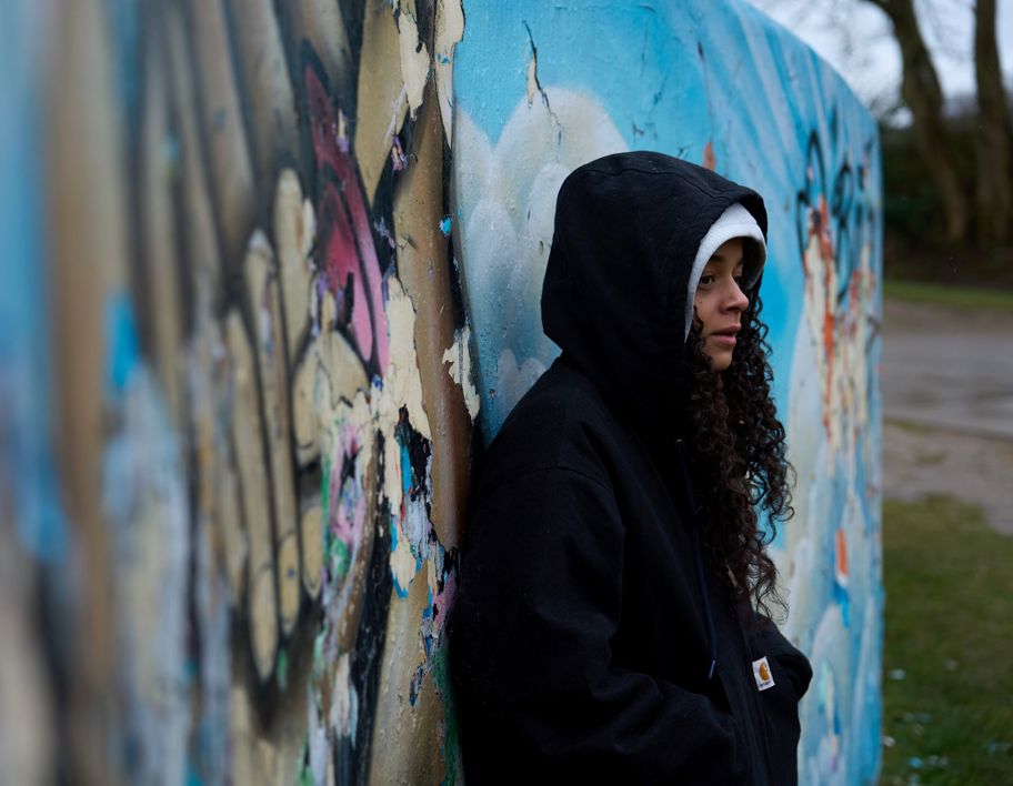 Behind the scenes photo of Violet